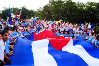 Solidariedade com Cuba socialista